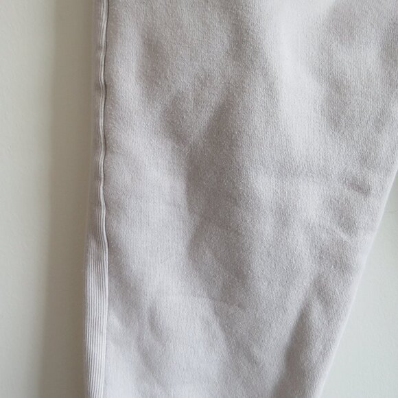 ARITZIA TNA Cozy AF Sweatfleece Boyfriend Sweatpant Heather Cloud White Size S - Picture 14 of 16